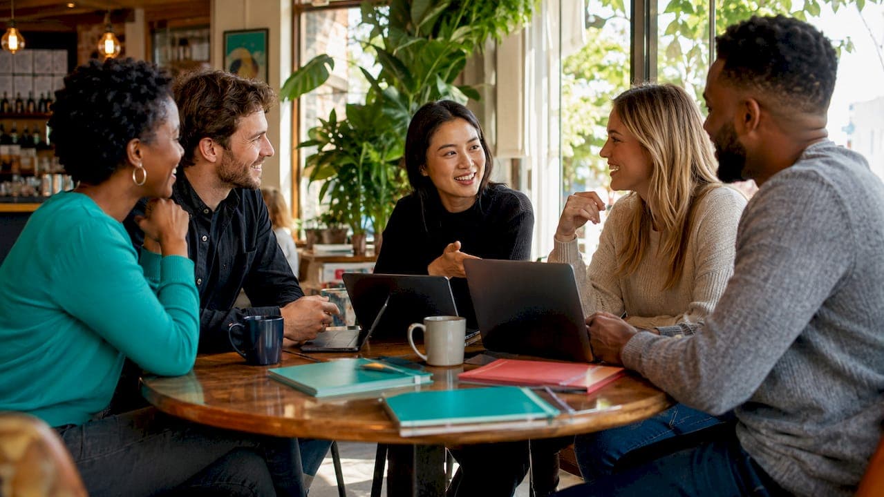 Why Organize Virtual Events: Benefits for Teams in 2026